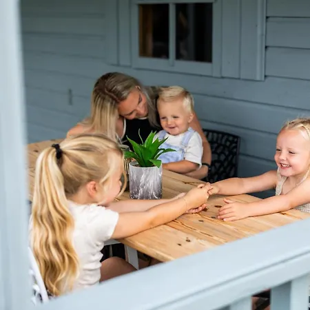 Σαλέ Kampeerhut Petten