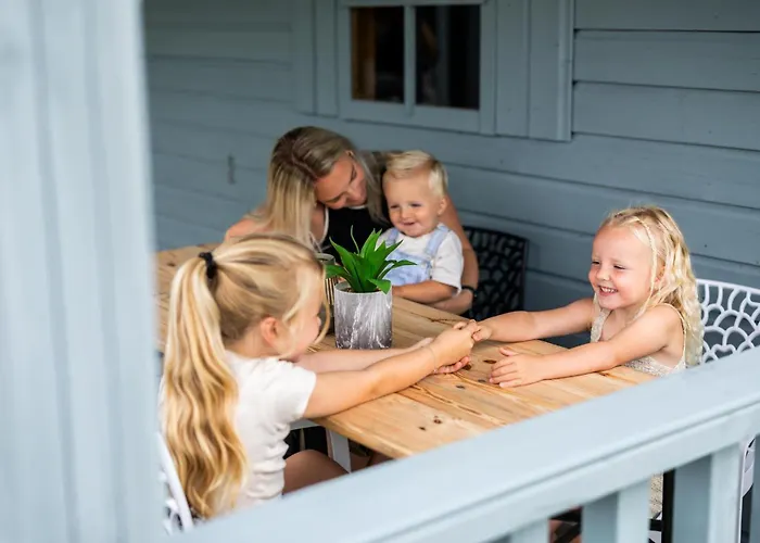 Chalet Kampeerhut Petten